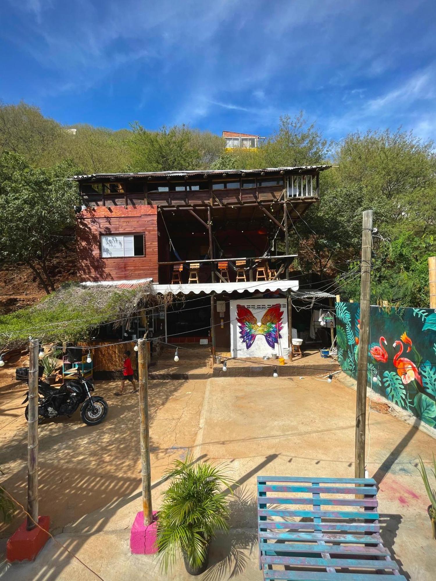 Tamarindo Beach Hostel Taganga Exterior photo