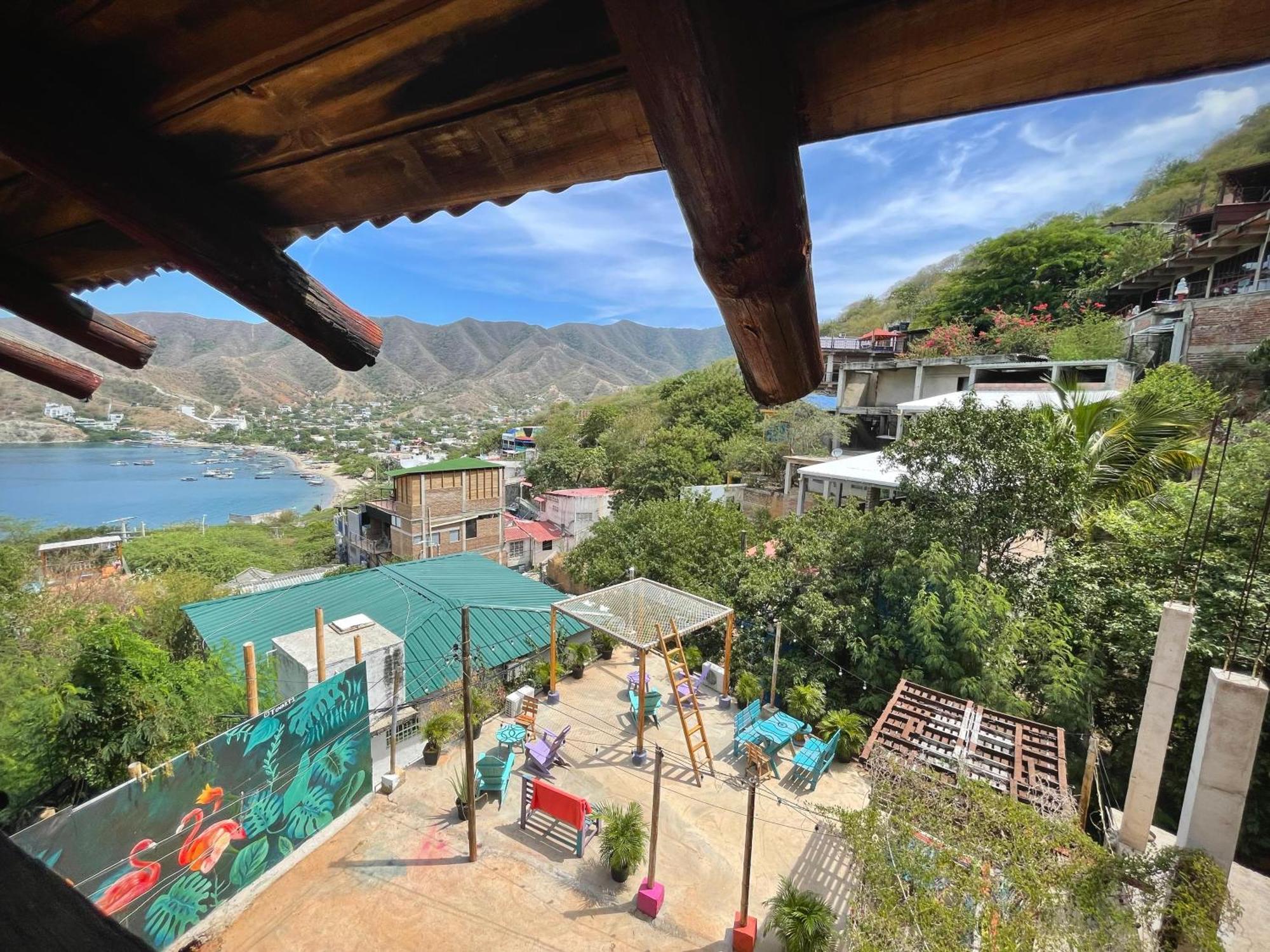 Tamarindo Beach Hostel Taganga Exterior photo